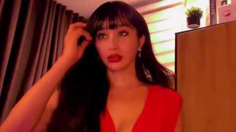 Snapshot of th3r3sa chatting on 12/14/24, 03:29 th3r3sa online show from 12/14/24, 03:29