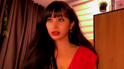 Snapshot of th3r3sa chatting on 12/28/24, 01:18 th3r3sa online show from 12/28/24, 01:18