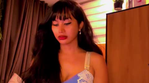 Snapshot of th3r3sa chatting on 12/30/24, 01:15 th3r3sa online show from 12/30/24, 01:15