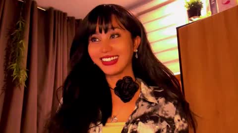 Snapshot of th3r3sa chatting on 01/12/25, 01:05 th3r3sa online show from 01/12/25, 01:05