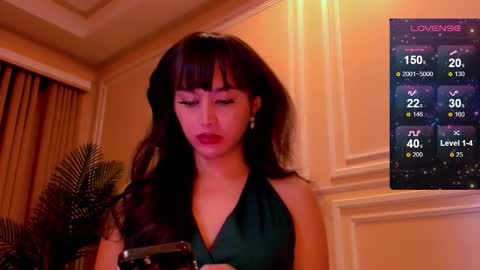 Snapshot of th3r3sa chatting on 10/08/25, 03:48 th3r3sa online show from 10/08/25, 03:48