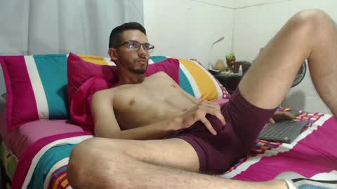 Snapshot of th_russ chatting on 06/01/26, 09:05 INSTAGRAM Th1rss online show from 06/01/26, 09:05