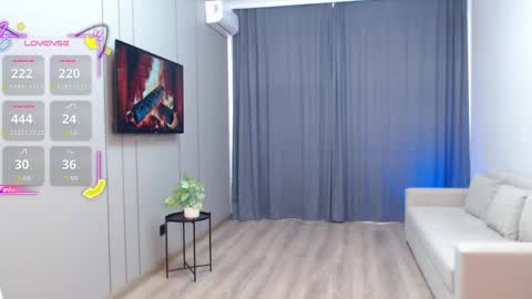Snapshot of thaibooo chatting on 04/24/26, 04:04 thaibooo online show from 04/24/26, 04:04