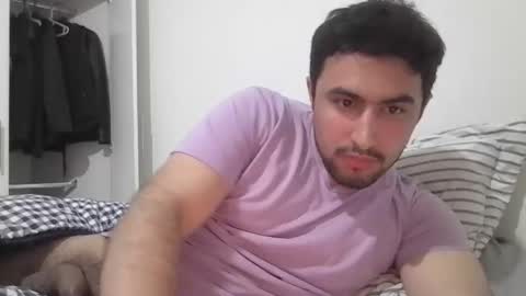 Snapshot of thaiguy666 chatting on 12/22/24, 12:49 ThaiGuy online show from 12/22/24, 12:49