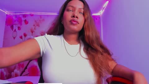 Andreina online show from 10/14/25, 02:12