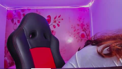 Andreina online show from 10/22/25, 03:29