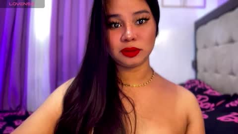 Snapshot of thalia_houston69 chatting on 11/24/25, 03:06 Ms. Thalia online show from 11/24/25, 03:06