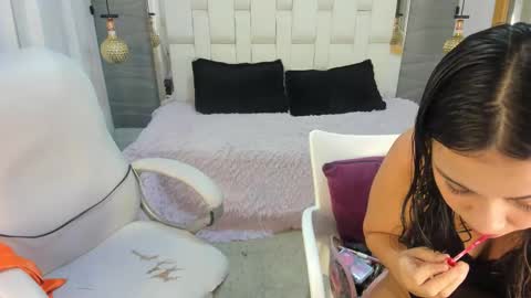 Thalia  Veyra online show from 03/17/26, 10:57