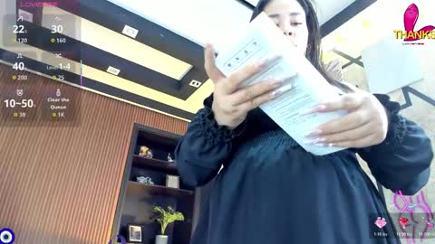 Snapshot of thaliabrooks_ chatting on 01/13/26, 04:18 Thalia online show from 01/13/26, 04:18