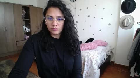    online show from 10/24/25, 07:10