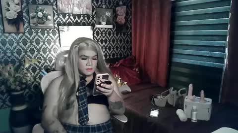 thaliafoxyummy online show from 03/04/25, 05:42