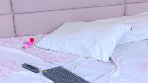 Snapshot of thalianarosse chatting on 03/29/26, 03:56 thalianarosse online show from 03/29/26, 03:56