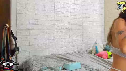 Snapshot of thaliasweetlust chatting on 09/13/25, 09:14 Thalia online show from 09/13/25, 09:14