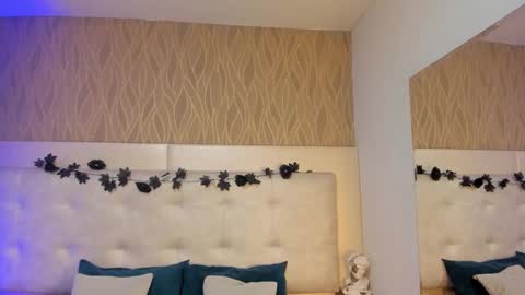 ThaliaWest online show from 12/16/25, 07:08