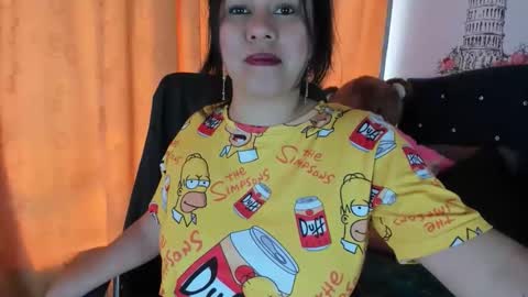 Snapshot of thamara__1023 chatting on 12/18/25, 02:23 thania sometimes in the company of Alan and Maria online show from 12/18/25, 02:23