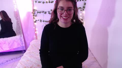   online show from 10/03/25, 06:38