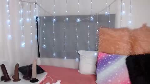 Thamara online show from 01/17/26, 02:27