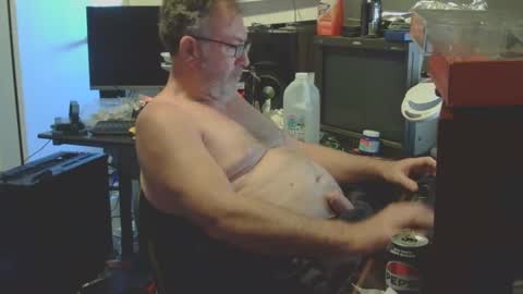 thang5545 online show from 01/05/25, 12:31