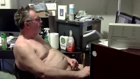 thang5545 online show from 10/17/25, 01:31