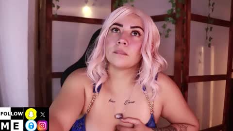 Atihana Gil online show from 11/17/25, 04:51