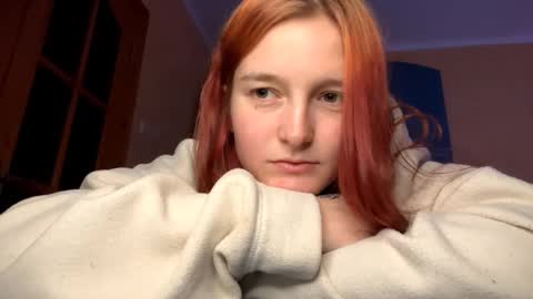 Snapshot of thaoohler chatting on 02/28/26, 08:43 Marie online show from 02/28/26, 08:43