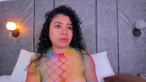 thara webstter online show from 11/26/25, 11:44