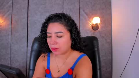 Snapshot of thara_webstter chatting on 07/07/26, 11:47 thara webstter online show from 07/07/26, 11:47