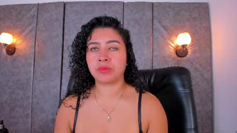 Snapshot of thara_webstter chatting on 07/08/26, 11:37 thara webstter online show from 07/08/26, 11:37