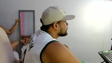 Snapshot of that_temptation chatting on 09/28/25, 01:16 that_temptation online show from 09/28/25, 01:16