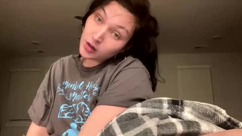 Snapshot of thatbaby070200000 chatting on 02/14/25, 03:43 thatbaby070200000 online show from 02/14/25, 03:43