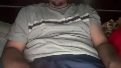 Snapshot of thatboi_g chatting on 05/18/26, 11:32 thatboi_g online show from 05/18/26, 11:32