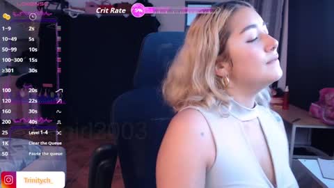 Snapshot of thatgirl2003 chatting on 04/04/26, 11:40 online show from 04/04/26, 11:40