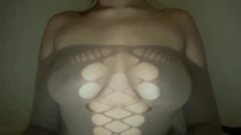 Melanie online show from 11/14/25, 05:06