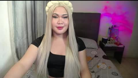 Snapshot of thatgirloctavia chatting on 03/01/25, 07:04 NOEY online show from 03/01/25, 07:04