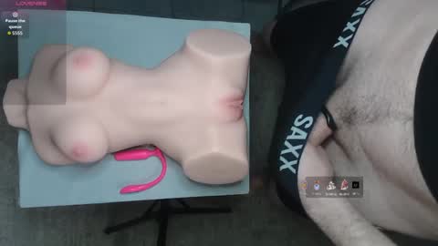 Snapshot of thatswhatshesaid143 chatting on 03/18/26, 06:55 ThatsWhatSheSaid online show from 03/18/26, 06:55