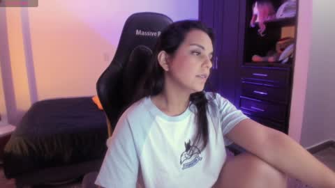 Paola online show from 01/16/25, 06:59