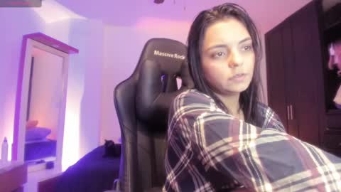 Paola online show from 03/12/25, 02:45