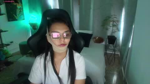 Snapshot of thays_mawakye01 chatting on 03/01/26, 04:53 Paola online show from 03/01/26, 04:53