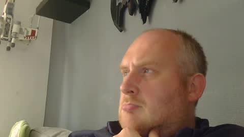 Snapshot of the007146368 chatting on 07/07/26, 02:32 the007146368 online show from 07/07/26, 02:32