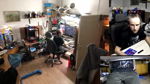 Michal online show from 11/11/25, 04:18