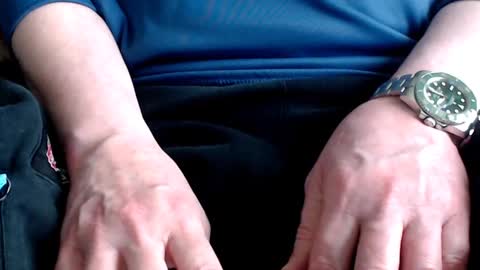 Snapshot of the1pocketrocket chatting on 02/16/25, 03:27 the1pocketrocket online show from 02/16/25, 03:27