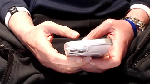 Snapshot of the1pocketrocket chatting on 04/01/26, 07:11 the1pocketrocket online show from 04/01/26, 07:11