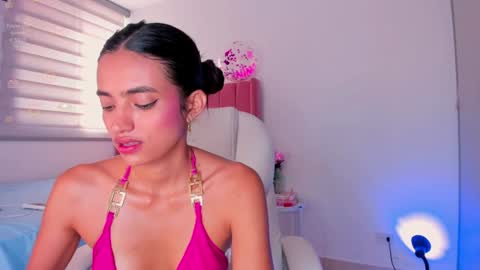 nina mirley online show from 12/21/24, 01:42