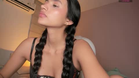 Snapshot of the__power__girls chatting on 02/02/26, 12:53 nina mirley online show from 02/02/26, 12:53