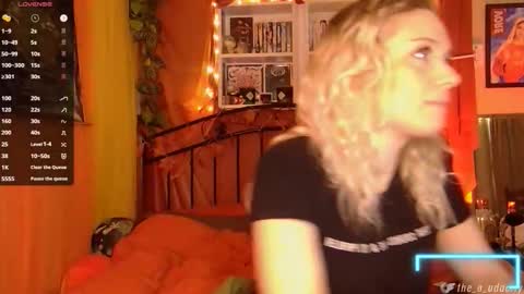 Snapshot of the_a_udacity chatting on 09/29/25, 11:09 the_a_udacity online show from 09/29/25, 11:09