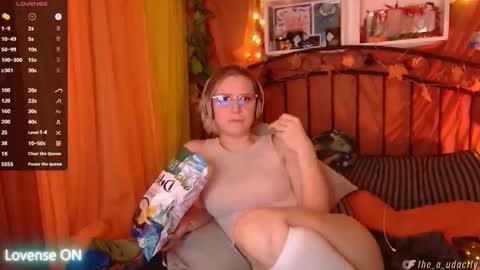 Snapshot of the_a_udacity chatting on 10/16/25, 09:21 the_a_udacity online show from 10/16/25, 09:21