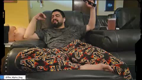 Snapshot of the_alpha_dog_xxx chatting on 02/18/25, 04:16 the_alpha_dog_xxx online show from 02/18/25, 04:16