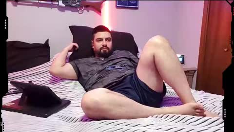 Snapshot of the_alpha_dog_xxx chatting on 09/09/25, 05:07 the_alpha_dog_xxx online show from 09/09/25, 05:07