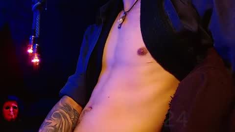 GIORGGIO online show from 12/18/24, 10:51