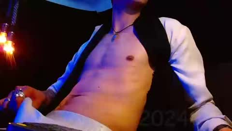 GIORGGIO online show from 12/31/24, 05:22